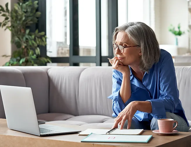 woman on laptop job seeker